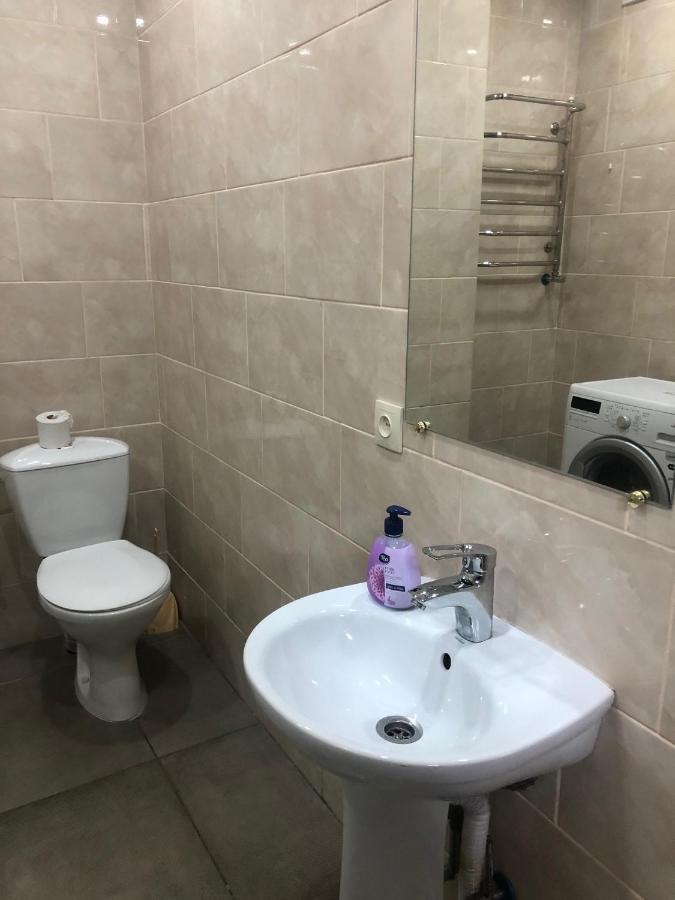 Nigoyana,23 Apartment Вокзал Днепр Ngoại thất bức ảnh