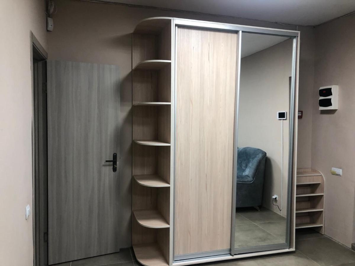 Nigoyana,23 Apartment Вокзал Днепр Ngoại thất bức ảnh